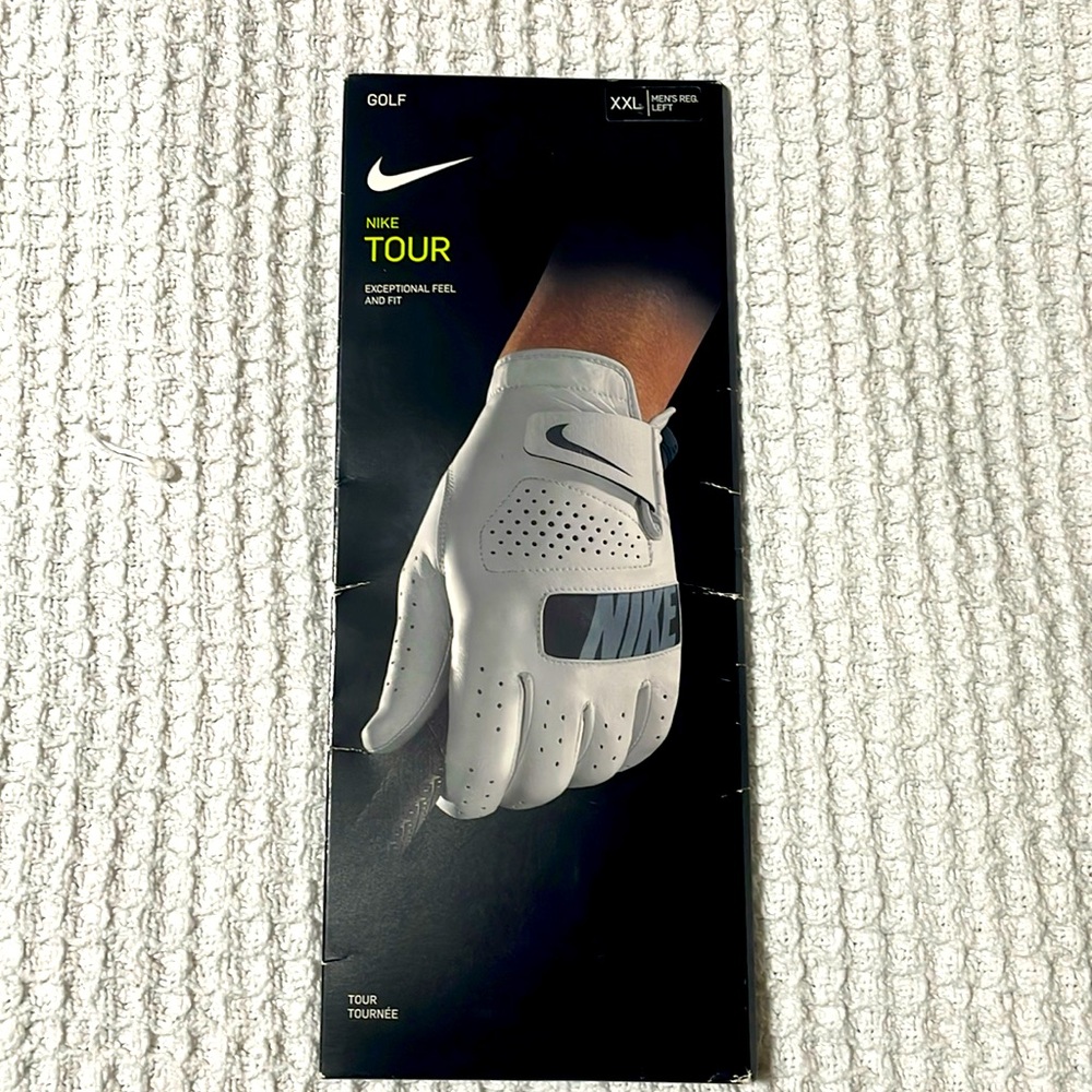 Nike tour golf glove
